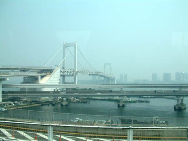 SUSUEYE2003_054_b