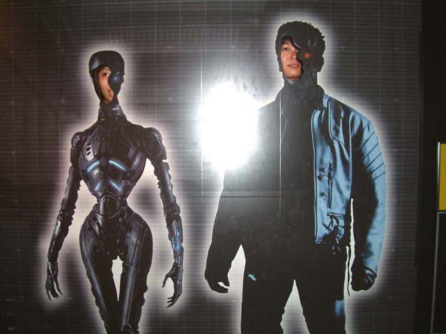 SUSUEYE2003_070_b