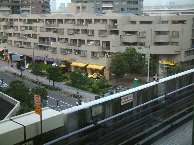 SUSUEYE2003_075_b