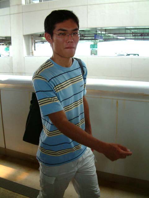 SUSUEYE2003_080_b
