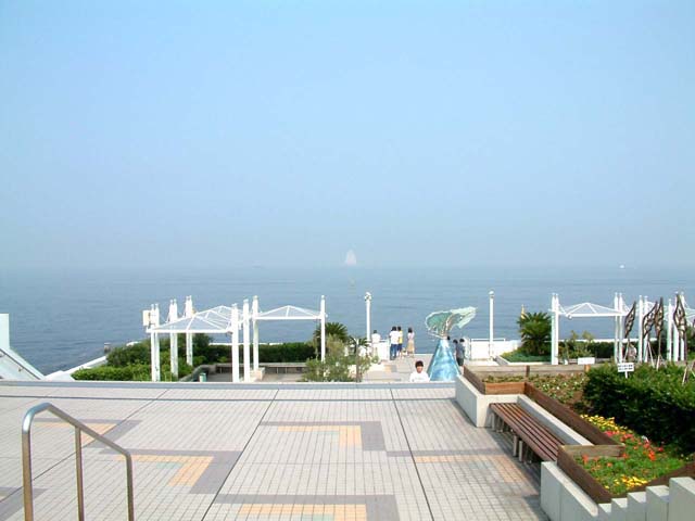 SUSUEYE2003_086_b