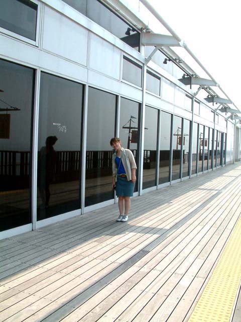 SUSUEYE2003_091_b