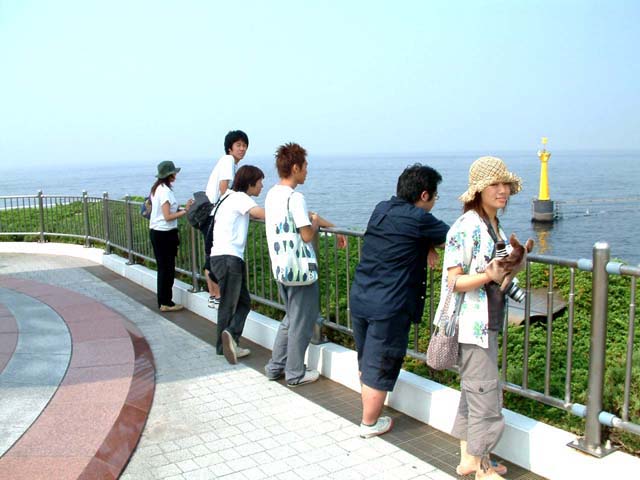 SUSUEYE2003_102_b