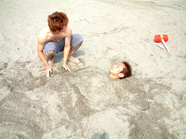 SUSUEYE2003_135_b