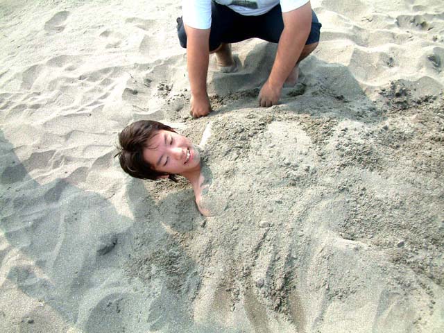 SUSUEYE2003_136_b
