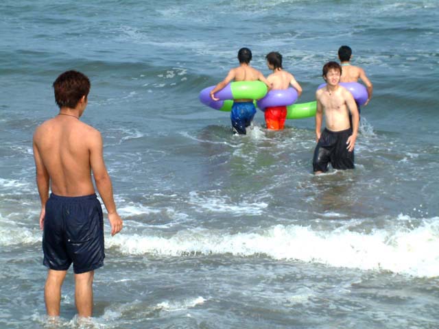 SUSUEYE2003_146_b