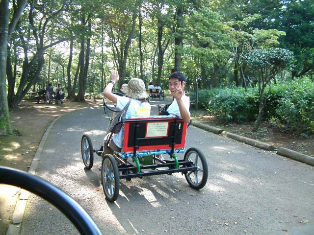SUSUEYE2003_190_b